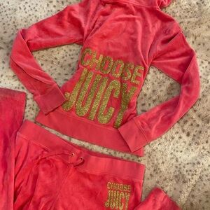 Hot pink vintage y2k “choose juicy” juicy couture set w/ gold sparkles